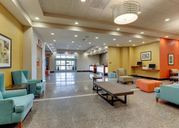 Drury & Phoenix Fashion Center