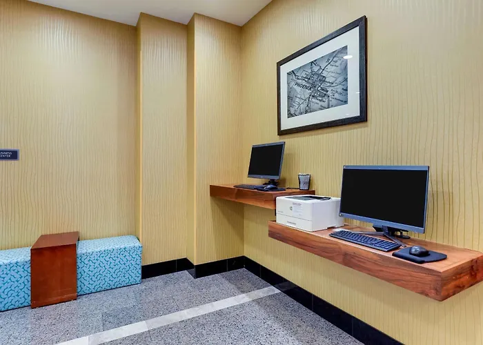 Drury & Phoenix Fashion Center Hotel 4*